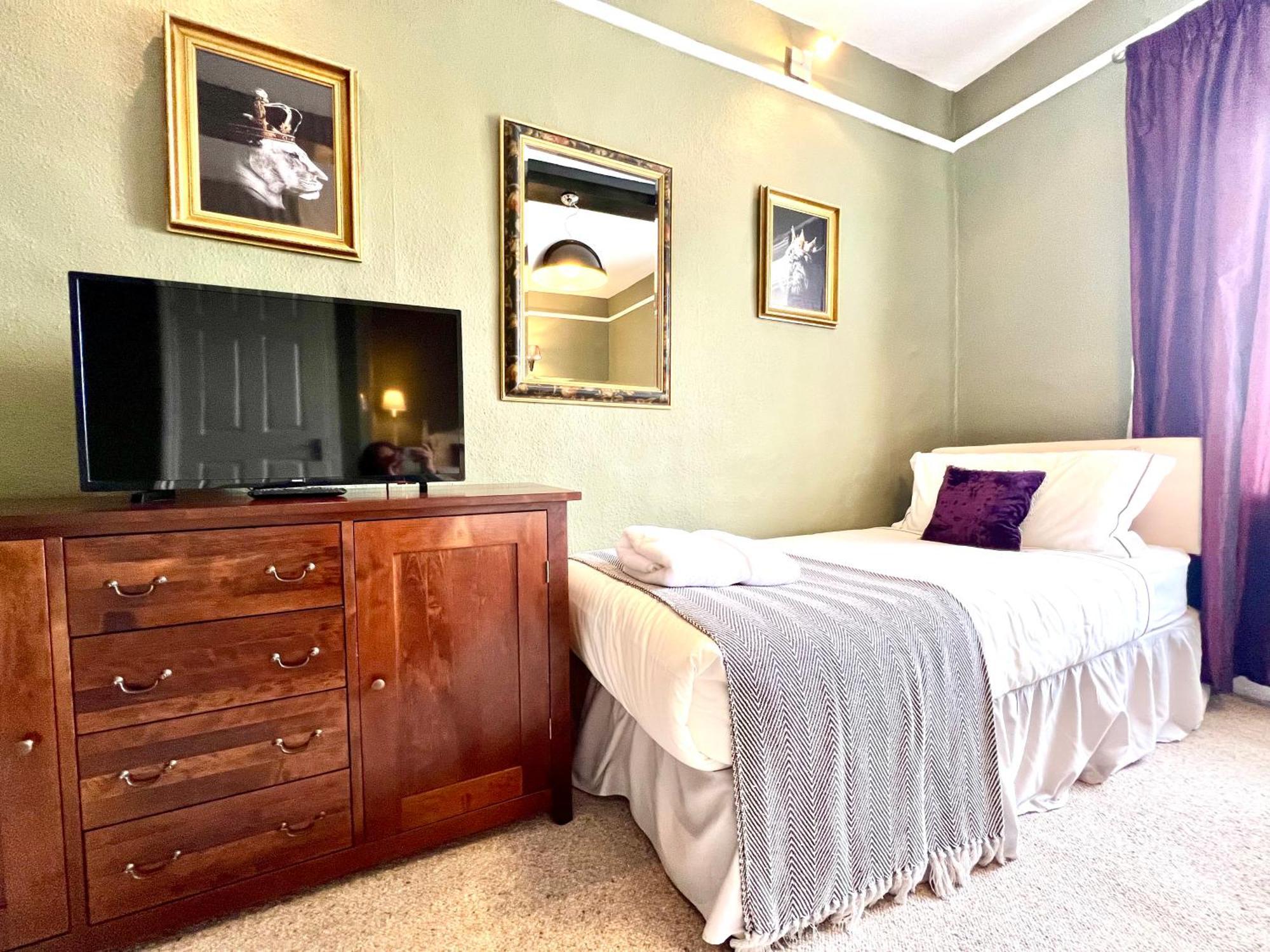 Colthrop Manor B&B Thatcham Extérieur photo