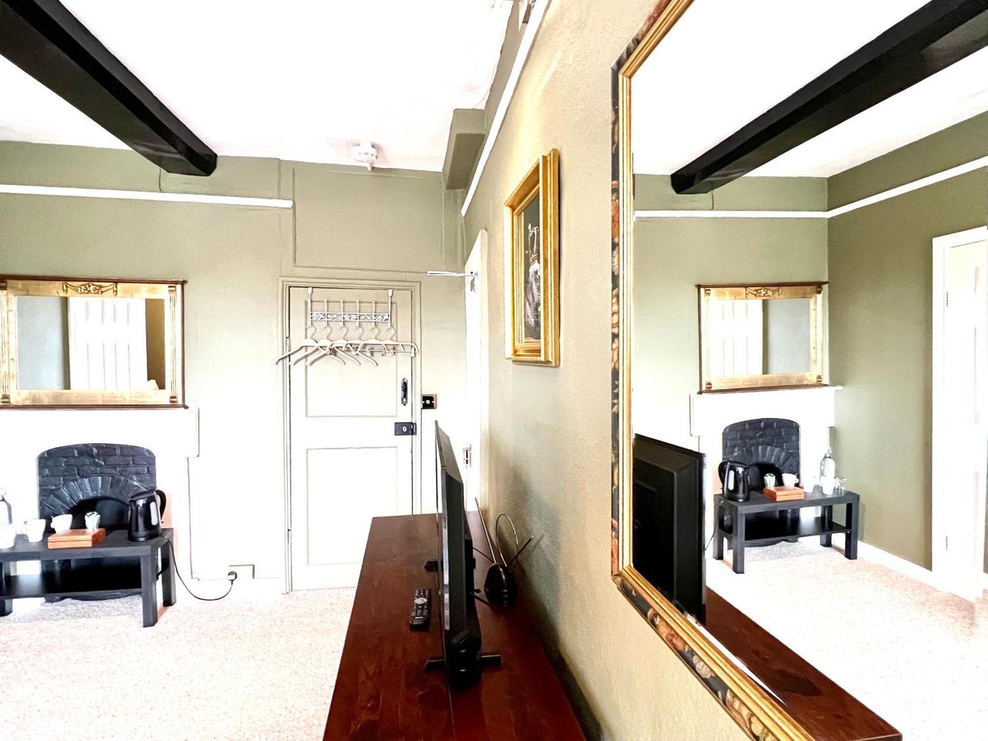 Colthrop Manor B&B Thatcham Extérieur photo