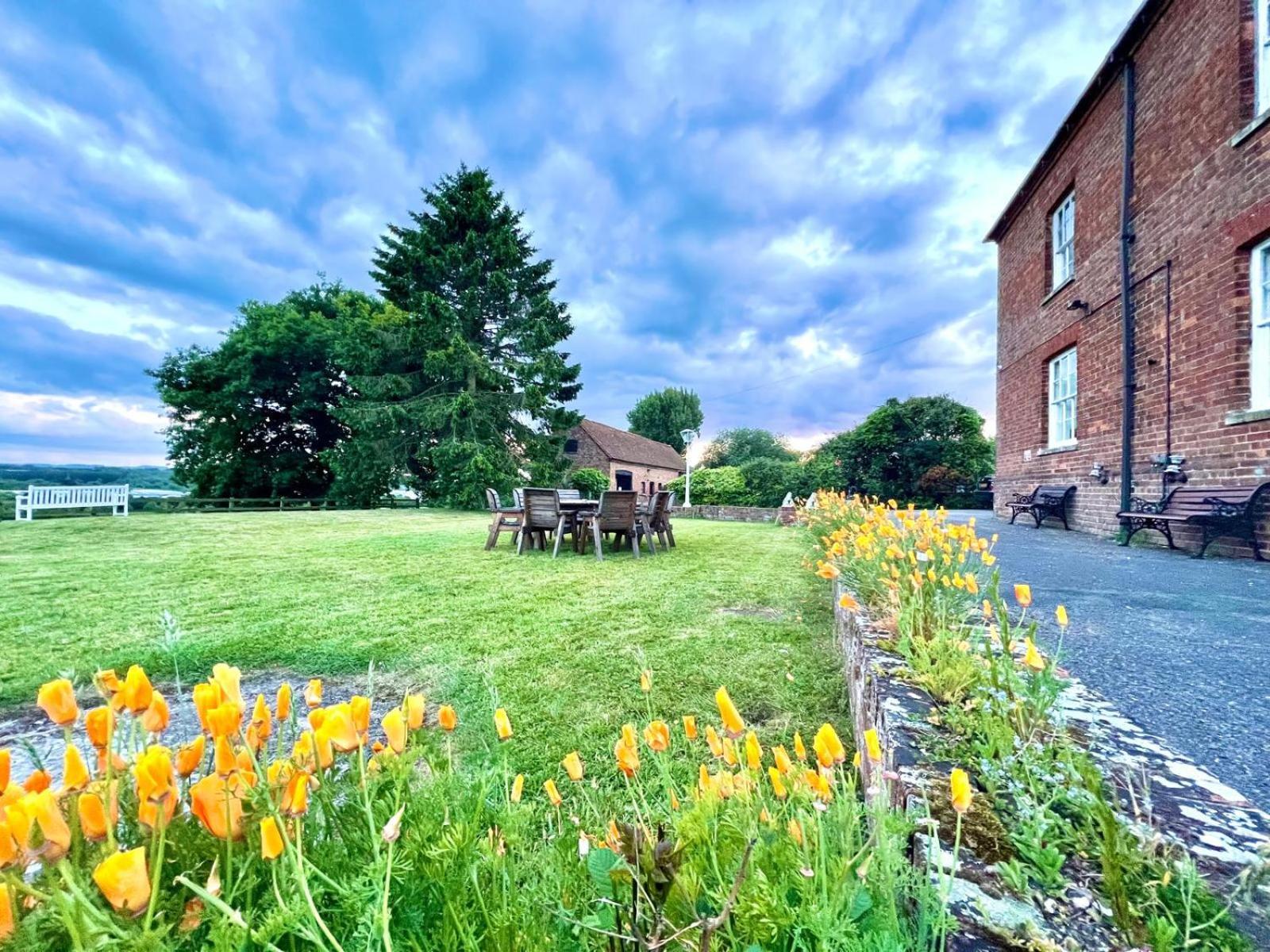 Colthrop Manor B&B Thatcham Extérieur photo