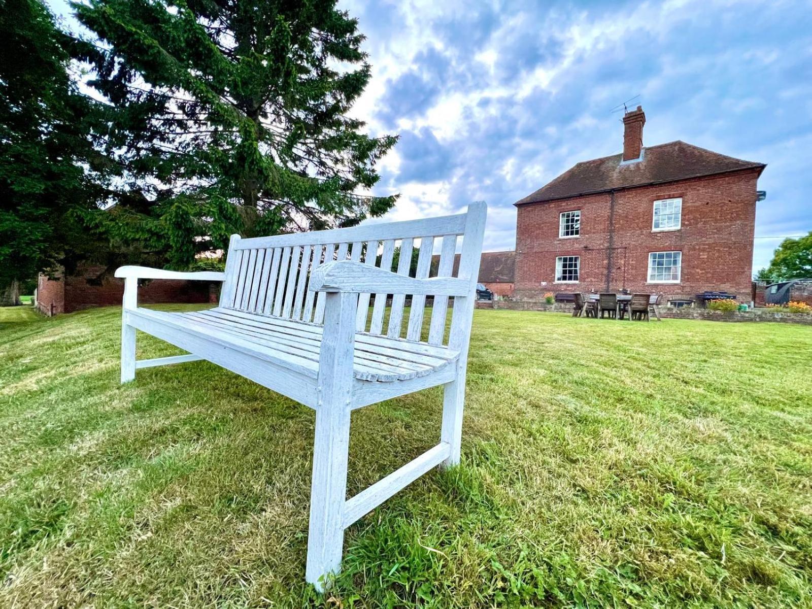 Colthrop Manor B&B Thatcham Extérieur photo